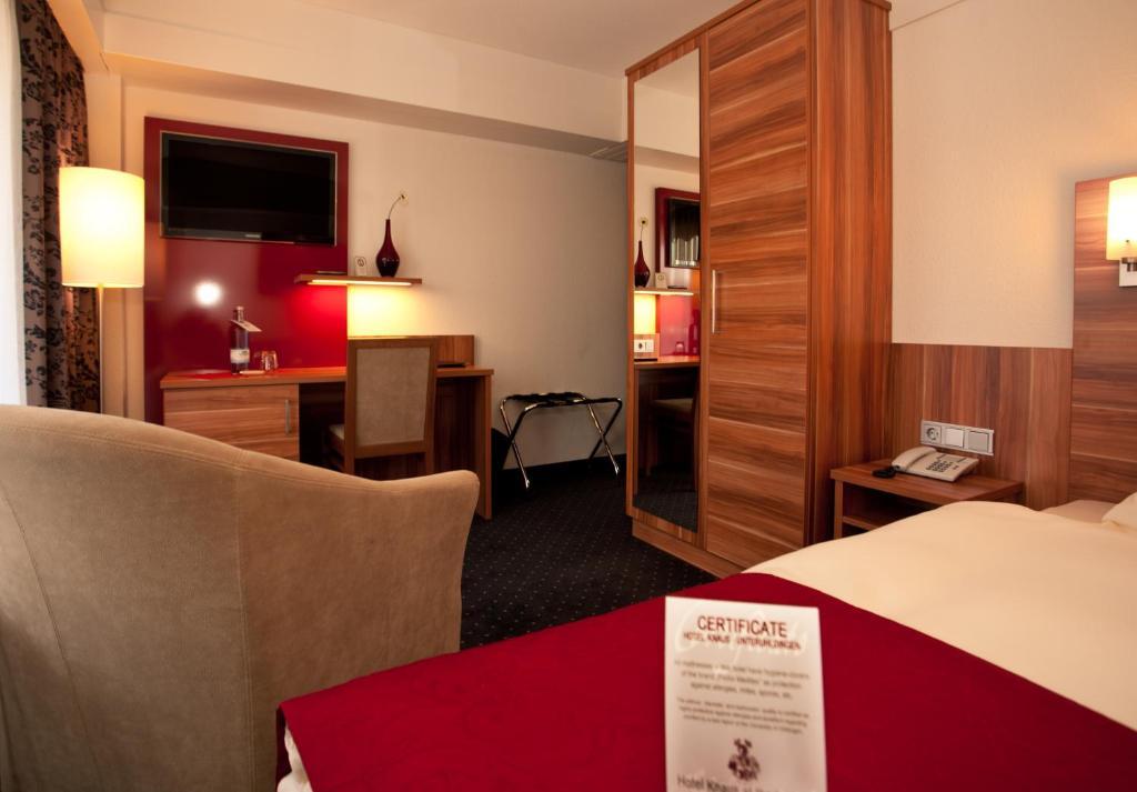 Hotel Knaus Am Hafen Uhldingen-Mühlhofen Exteriör bild