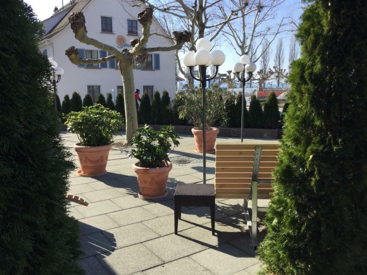 Hotel Knaus Am Hafen Uhldingen-Mühlhofen Exteriör bild