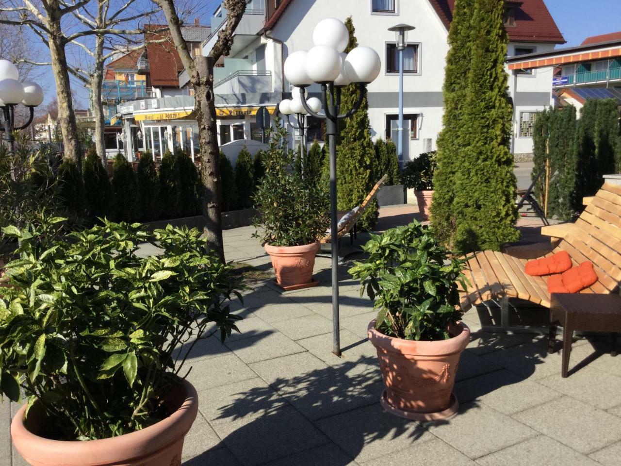 Hotel Knaus Am Hafen Uhldingen-Mühlhofen Exteriör bild