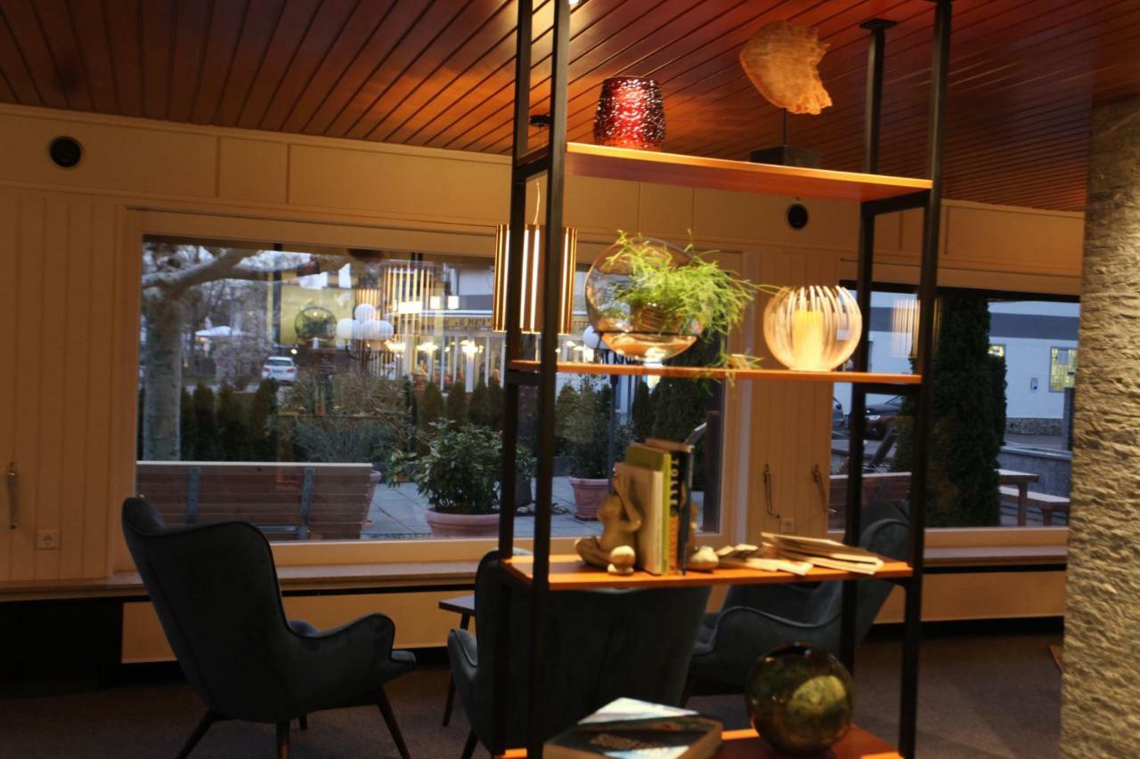 Hotel Knaus Am Hafen Uhldingen-Mühlhofen Exteriör bild